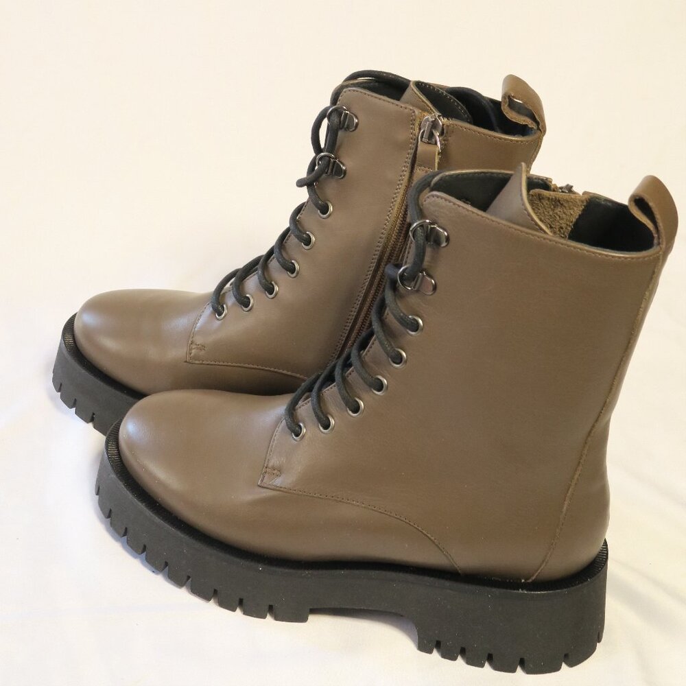 M. GEMI "The Benedetta" Fossil Womans Leather boot Made In Italy (US 7/EU 37.5)